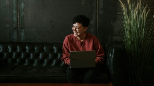 Intel N200搭載PCは大学生・社会人に向いてる？用途別の向き不向きを徹底解説【2025年版】