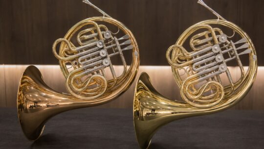 YAMAHAのフレンチホルン YHR-869DとYHR-869GD｜ベル材質の違い・共通仕様を比較