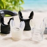 シュノーケル本体と交換用マウスピースを並べたイメージ
