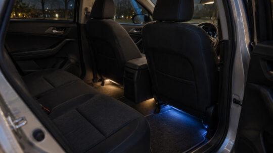 車内用USB LEDテープライトおすすめ5選｜長さ・LED数・調光・固定方式を比較