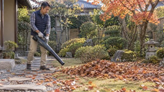 庭用充電式ブロワー6機種比較｜風量・風速・使用時間・重量で選ぶ