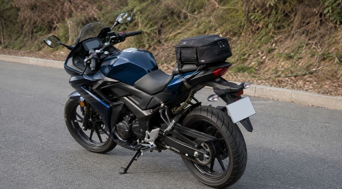 GSX-R125向けロック対応シートバッグ｜固定方式と誤購入対策