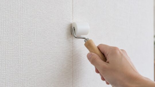 壁紙用ジョイントローラーおすすめ4選｜幅・径・柄長・材質で選ぶ
