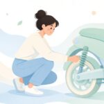 バイクのプリロードアジャスターを回して調整する様子をイメージしたイラスト