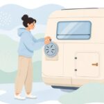 キャンピングカーの給水タンクに通気キャップを付ける様子をイメージしたイラスト